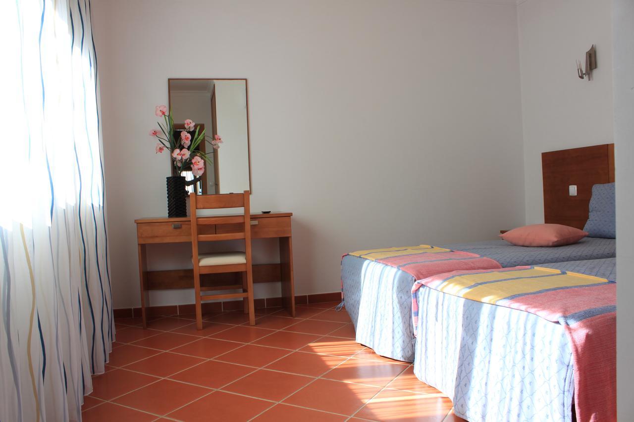 Apartamentos Colina Do Mar Downtown Αλμπουφέιρα Εξωτερικό φωτογραφία