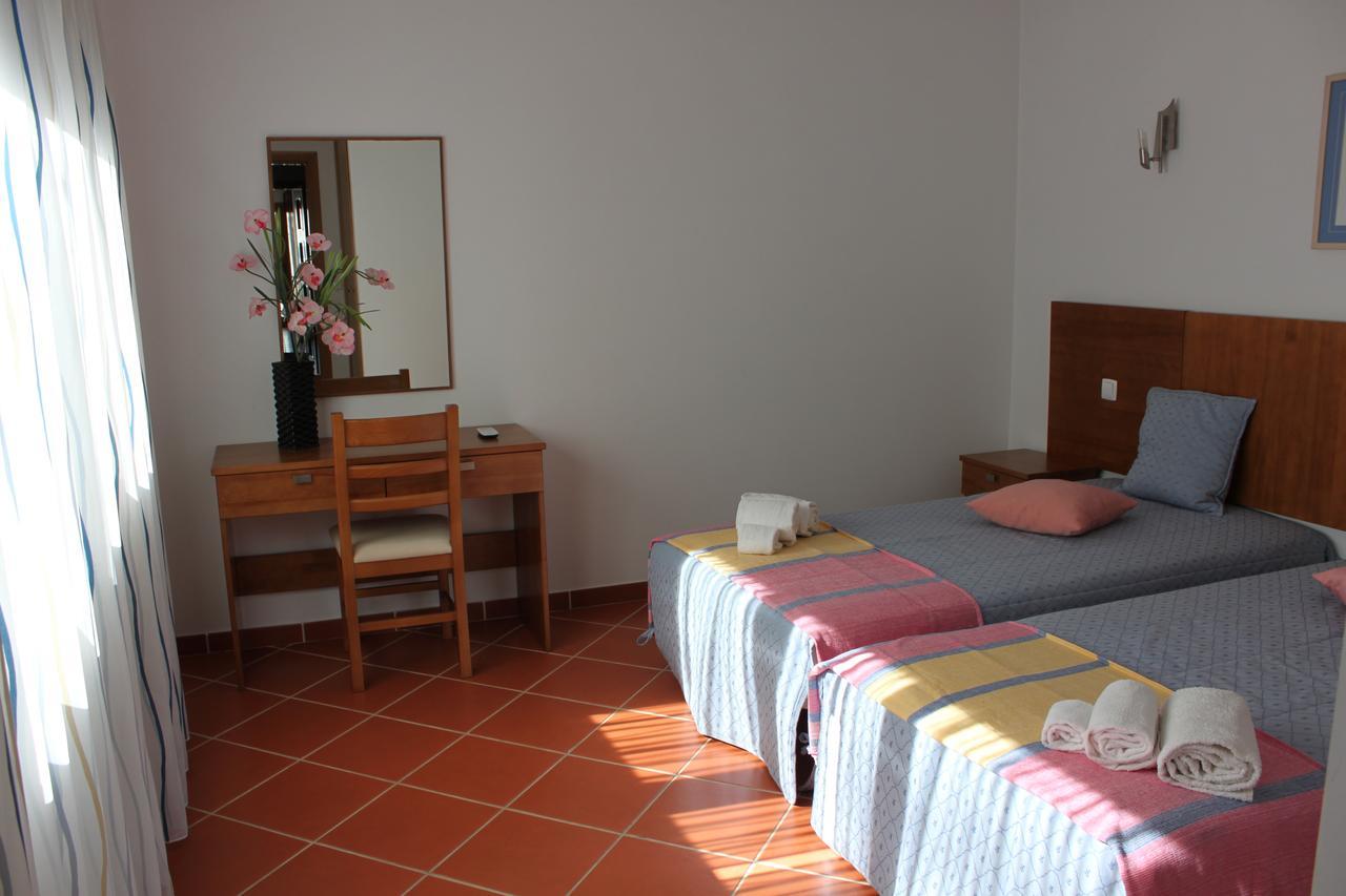 Apartamentos Colina Do Mar Downtown Αλμπουφέιρα Εξωτερικό φωτογραφία