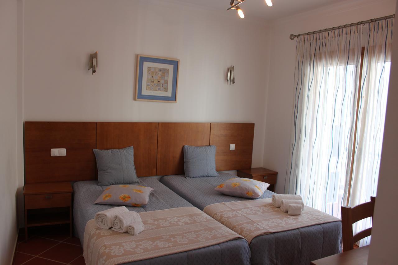 Apartamentos Colina Do Mar Downtown Αλμπουφέιρα Εξωτερικό φωτογραφία