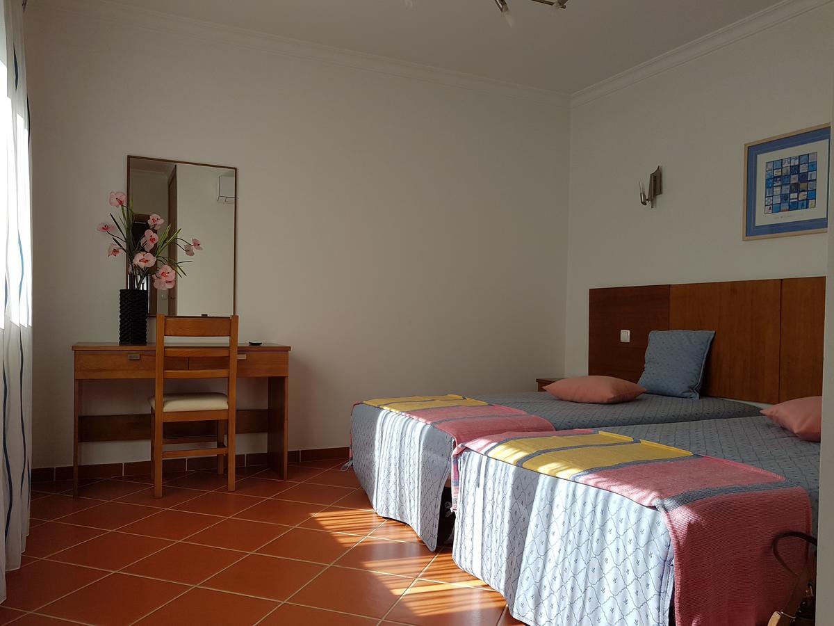 Apartamentos Colina Do Mar Downtown Αλμπουφέιρα Εξωτερικό φωτογραφία
